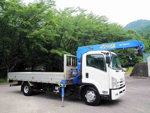 いすゞ フォワード TKG-FRR90S1(2WD)の写真7