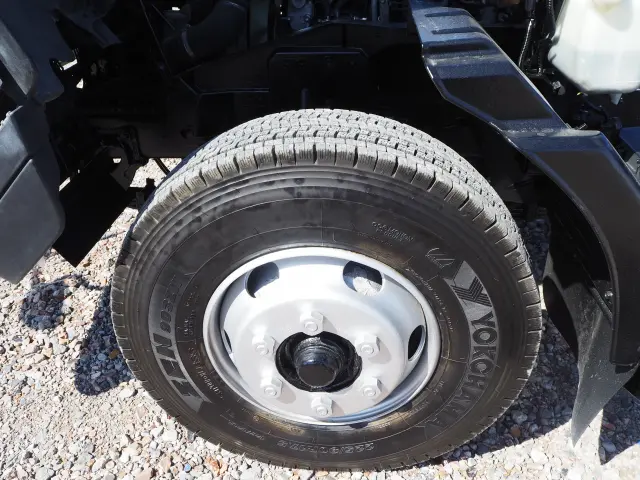 いすゞ フォワード TKG-FRR90S1(2WD)の写真40