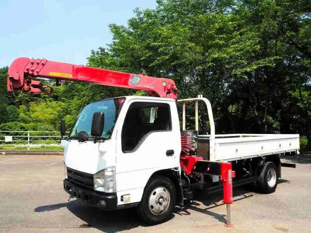 いすゞ エルフ TKG-NKR85AR(2WD)の写真1