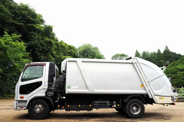 三菱 ファイター TKG-FK71F(2WD)の写真2