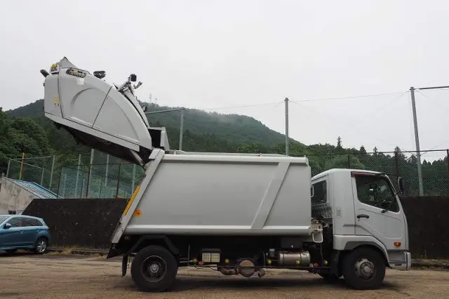 三菱 ファイター TKG-FK71F(2WD)の写真14