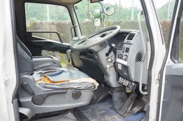 三菱 ファイター TKG-FK71F(2WD)の写真48