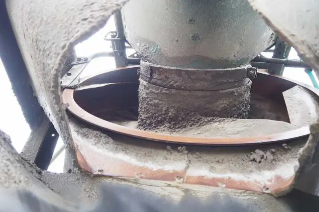 いすゞ フォワード SKG-FSR90S2(2WD)の写真20