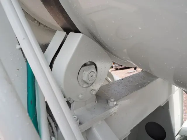 いすゞ フォワード SKG-FSR90S2(2WD)の写真20