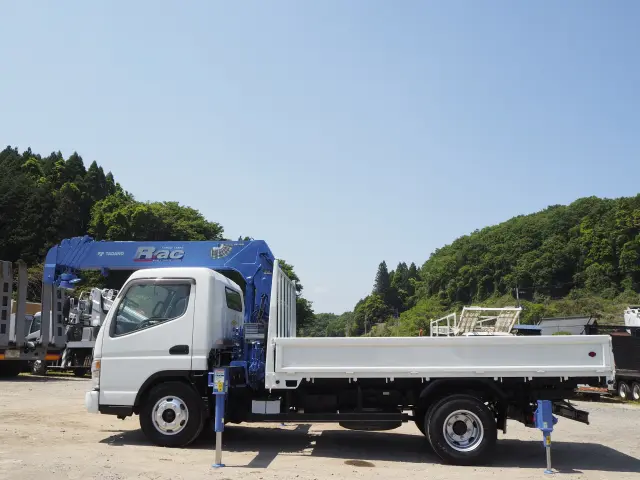 三菱 キャンター KK-FE83EEN(2WD)の写真2