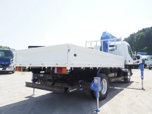 三菱 キャンター KK-FE83EEN(2WD)の写真5