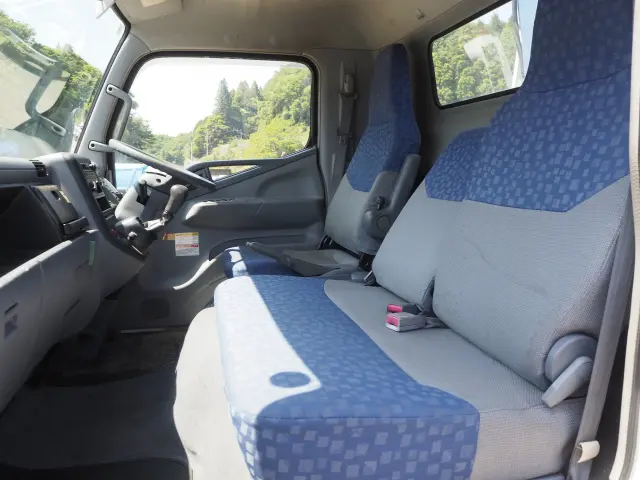 三菱 キャンター KK-FE83EEN(2WD)の写真45