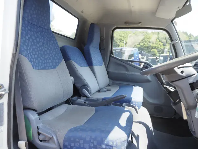 三菱 キャンター KK-FE83EEN(2WD)の写真46