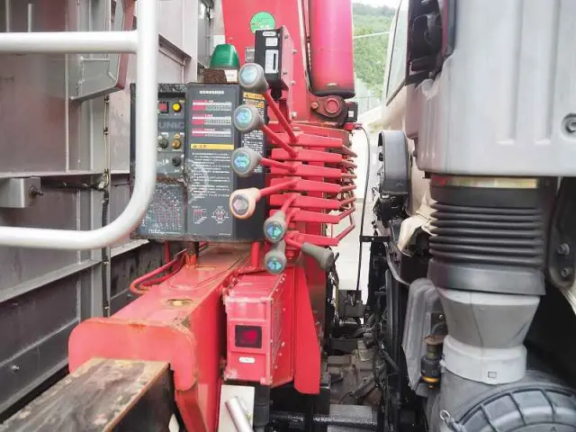 日野 レンジャー TKG-FD9JLAA(2WD)の写真10