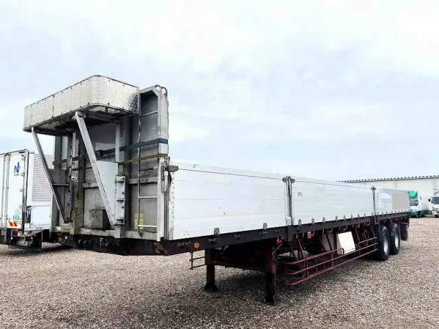 ユソーキ アルミブロック平トレーラ YFS2204(2WD)の写真1