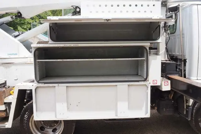 いすゞ エルフ SKG-NKR85YN(2WD)の写真21