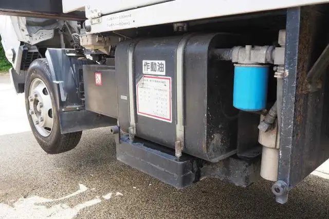 いすゞ エルフ SKG-NKR85YN(2WD)の写真37