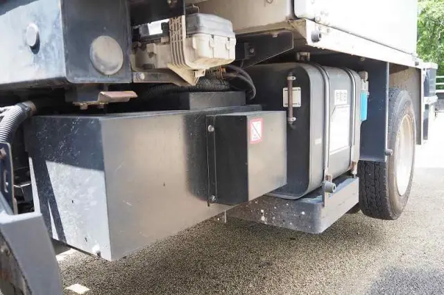 いすゞ エルフ SKG-NKR85YN(2WD)の写真38