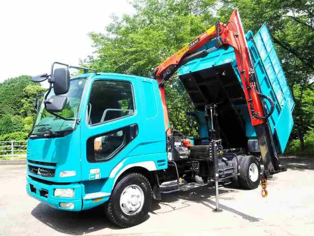 三菱 ファイター PDG-FK61F(2WD)の写真1