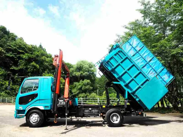 三菱 ファイター PDG-FK61F(2WD)の写真2