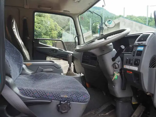 三菱 ファイター PDG-FK61F(2WD)の写真47