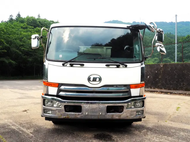ＵＤ コンドル LDG-PW39L(6x4)の写真9