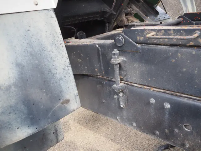 ＵＤ コンドル LDG-PW39L(6x4)の写真20
