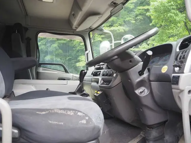 ＵＤ コンドル LDG-PW39L(6x4)の写真43