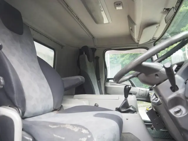 ＵＤ コンドル LDG-PW39L(6x4)の写真44