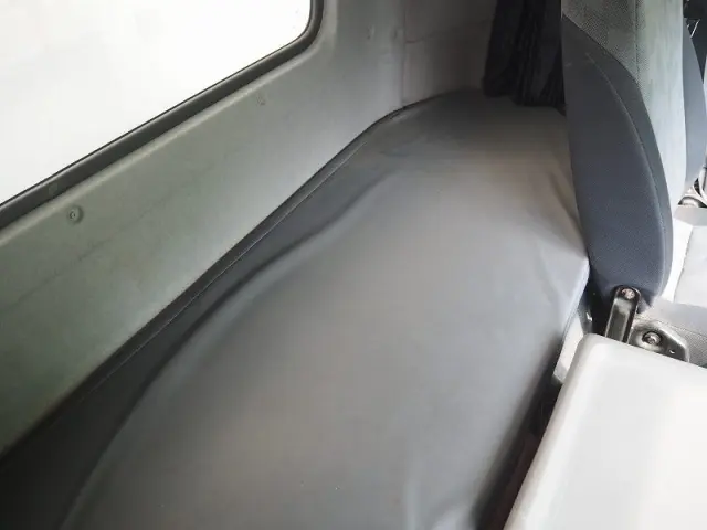 ＵＤ コンドル LDG-PW39L(6x4)の写真46