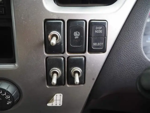 ＵＤ コンドル LDG-PW39L(6x4)の写真49