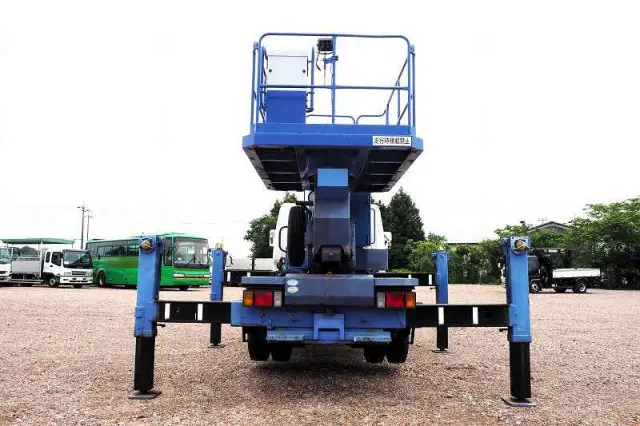 いすゞ エルフ TKG-NKR85AN(2WD)の写真4