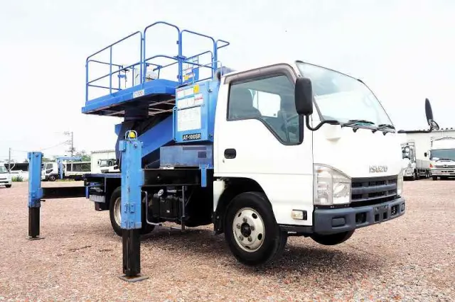 いすゞ エルフ TKG-NKR85AN(2WD)の写真7