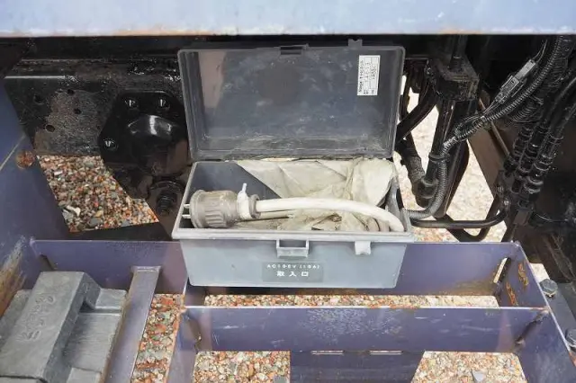 いすゞ エルフ TKG-NKR85AN(2WD)の写真13