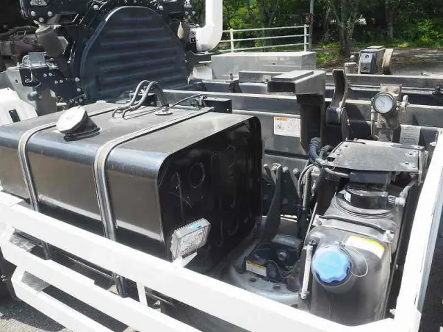 日野 プロフィア 2DG-FS1EGA(6x4)の写真29