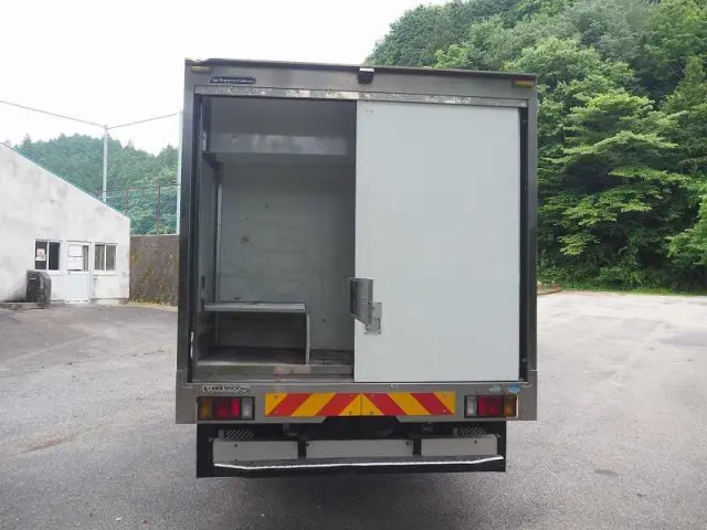 いすゞ エルフ TKG-NPR85AN(2WD)の写真25