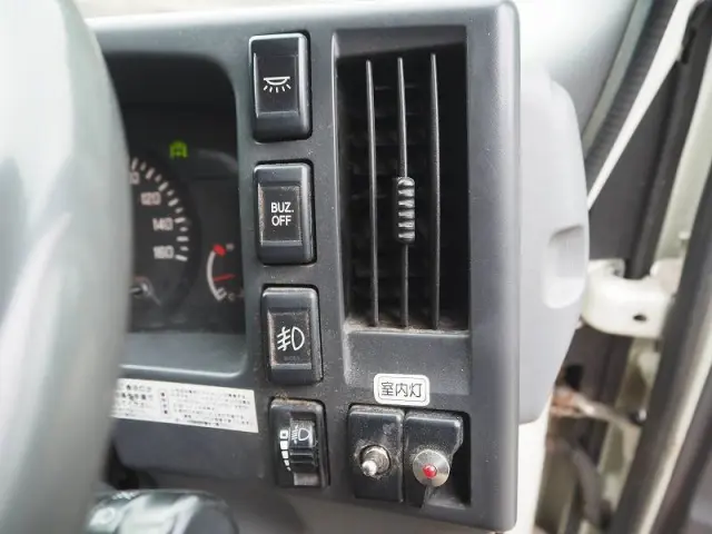 いすゞ エルフ TKG-NPR85AN(2WD)の写真48