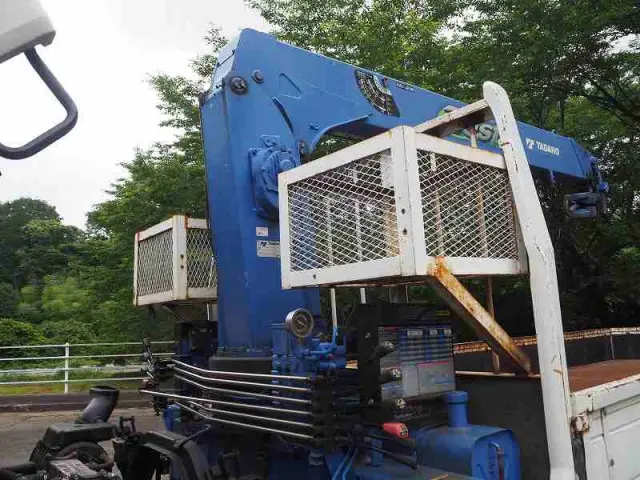 いすゞ フォワード TKG-FRR90S2(2WD)の写真38