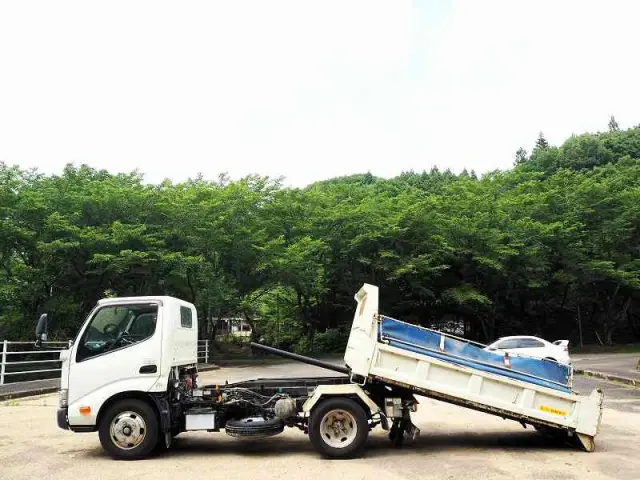 日野 デュトロ TKG-XZU620T(2WD)の写真2