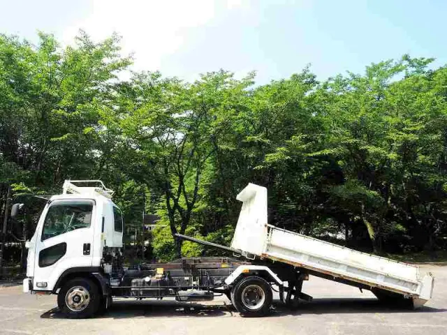 いすゞ フォワード PKG-FRR90S2(2WD)の写真2