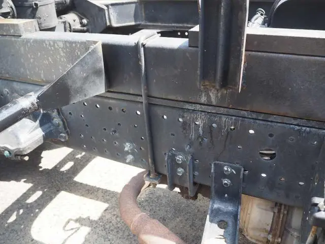 いすゞ フォワード PKG-FRR90S2(2WD)の写真32