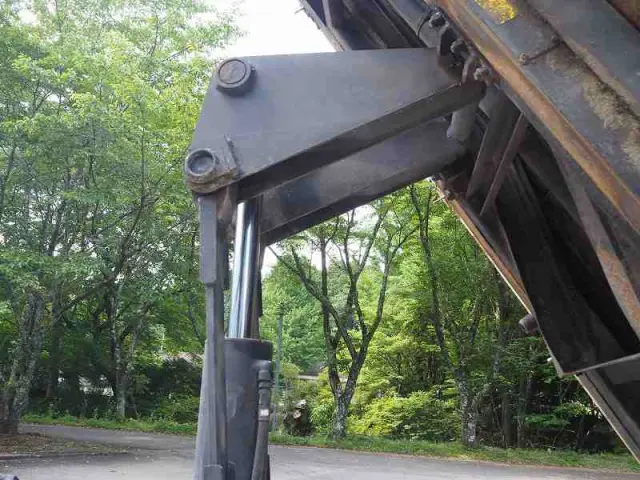 いすゞ フォワード PKG-FRR90S2(2WD)の写真36