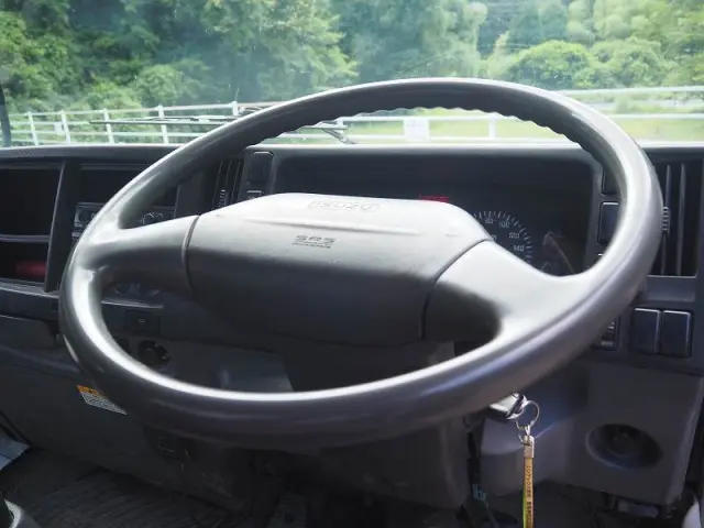 いすゞ フォワード PKG-FRR90S2(2WD)の写真47