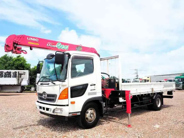 日野 レンジャー TKG-FC9JKAP(2WD)の写真1