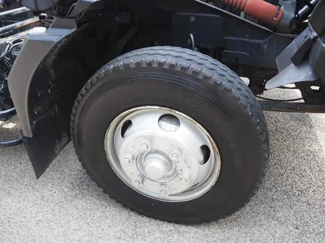 いすゞ フォワード SKG-FRR90S1(2WD)の写真17