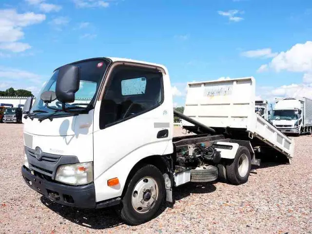 日野 デュトロ TKG-XZU620T(2WD)の写真1