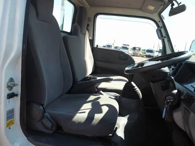 マツダ タイタン TKG-LHS85A(4WD)の写真44