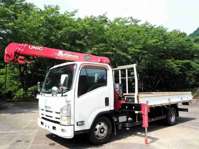 いすゞ エルフ SKG-NPR85AR(2WD)の写真1