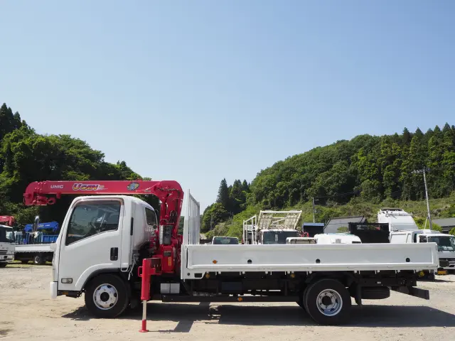 いすゞ エルフ SKG-NPR85AR(2WD)の写真2