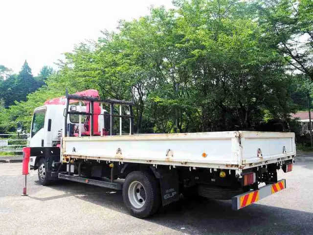 いすゞ エルフ SKG-NPR85AR(2WD)の写真3