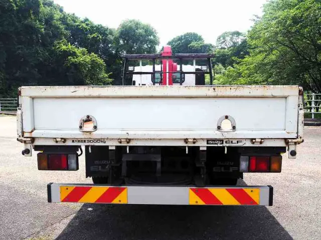 いすゞ エルフ SKG-NPR85AR(2WD)の写真4