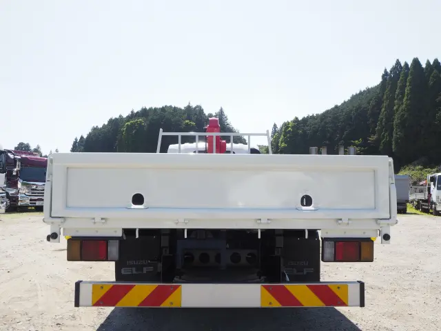いすゞ エルフ SKG-NPR85AR(2WD)の写真4