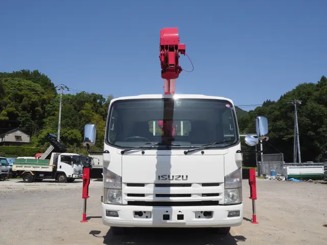 いすゞ エルフ SKG-NPR85AR(2WD)の写真8