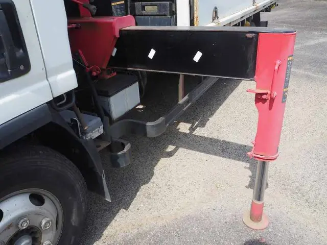 いすゞ エルフ SKG-NPR85AR(2WD)の写真14