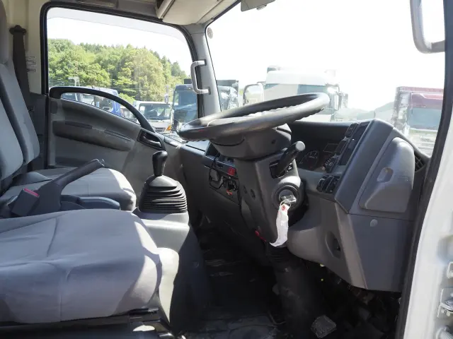 いすゞ エルフ SKG-NPR85AR(2WD)の写真42